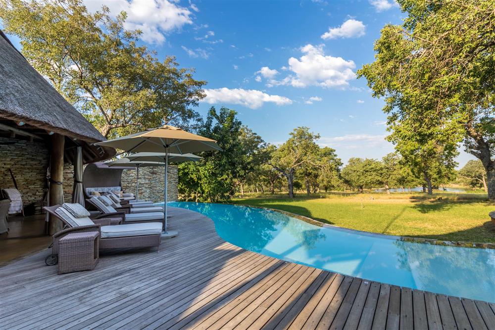 Makanyi Private Game Lodge